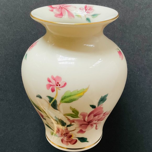 LENOX Vintage "Barrington Collection" Short Vase with Floral EUC - Picture 1 of 8